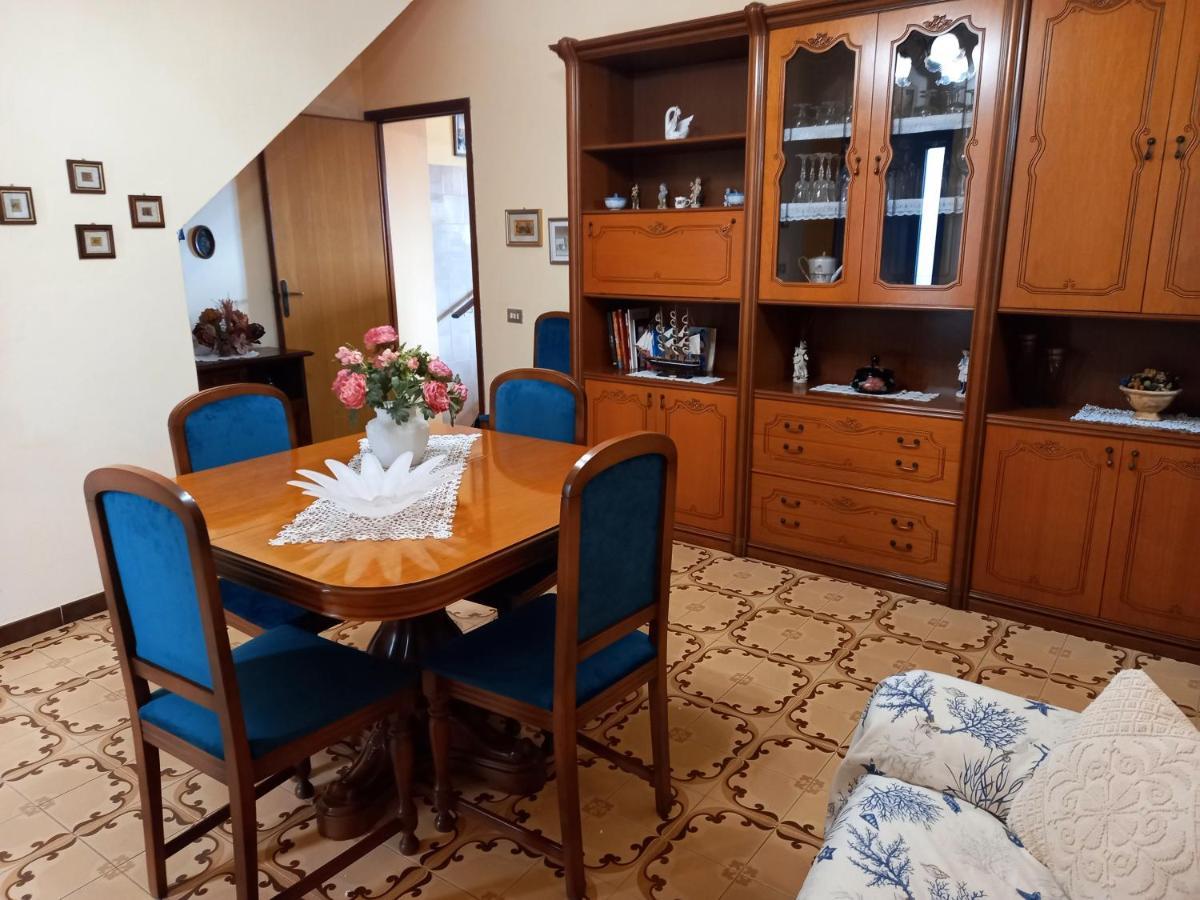 Casa Blu Oltremare Villa SantʼAntìoco Kültér fotó