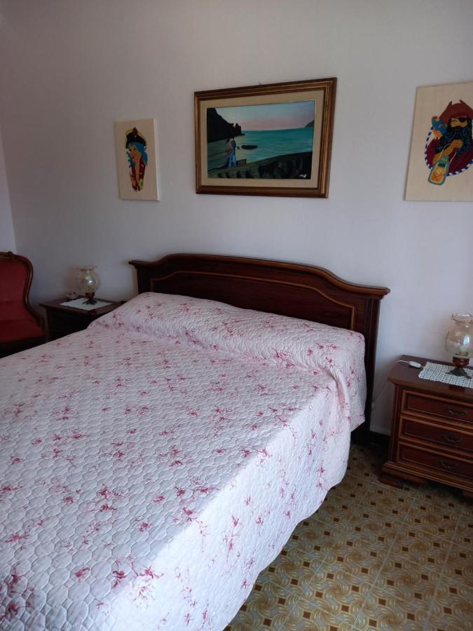 Casa Blu Oltremare Villa SantʼAntìoco Kültér fotó