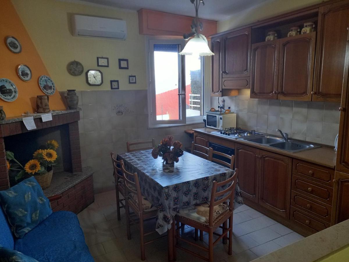 Casa Blu Oltremare Villa SantʼAntìoco Kültér fotó